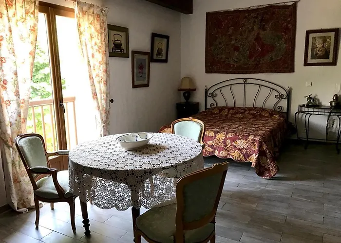 U Fragnu Di Perruccio Couette-café 3*